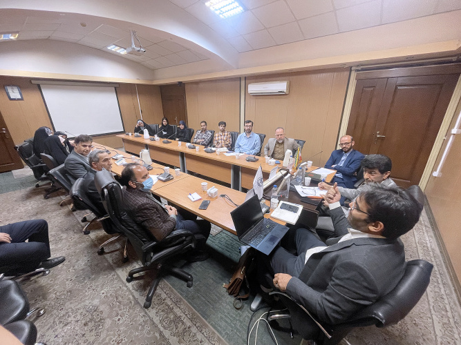 نشست نقد و بررسی کتاب «گفتمان تقریب مذاهب اسلامی در مصر» در سالن کنفرانس دانشگاه بین‌المللی مذاهب اسلامی برگزار شد